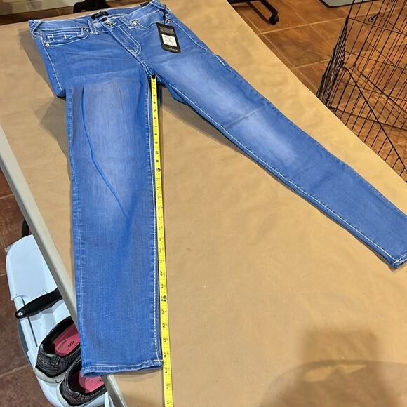 True Religion Jennie Mid Rise Curvy Skinny Jean Sz 30 NWT - Picture 10 of 13